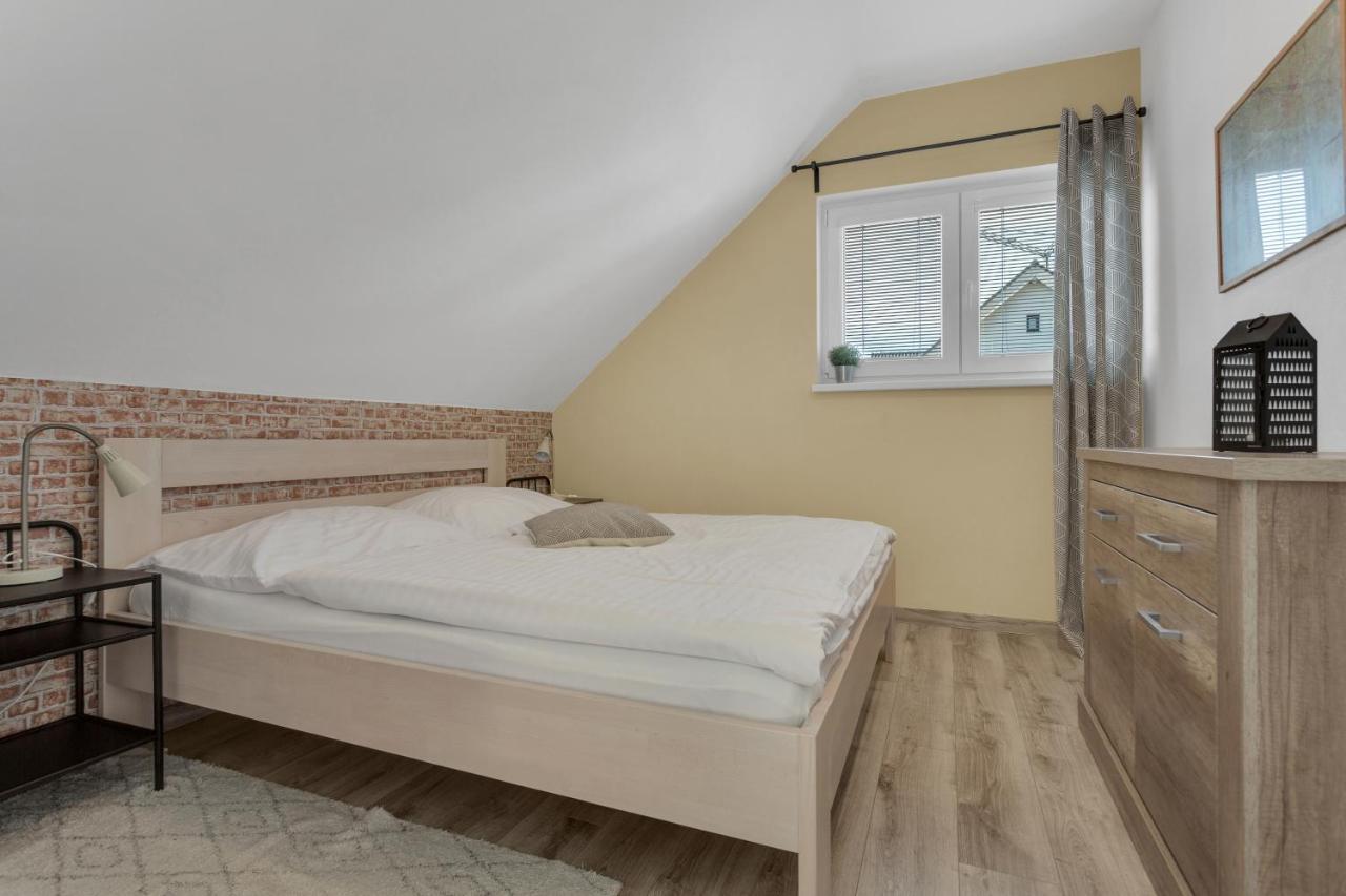 Family Apartments Klinovec Loučná pod Klínovcem Kültér fotó