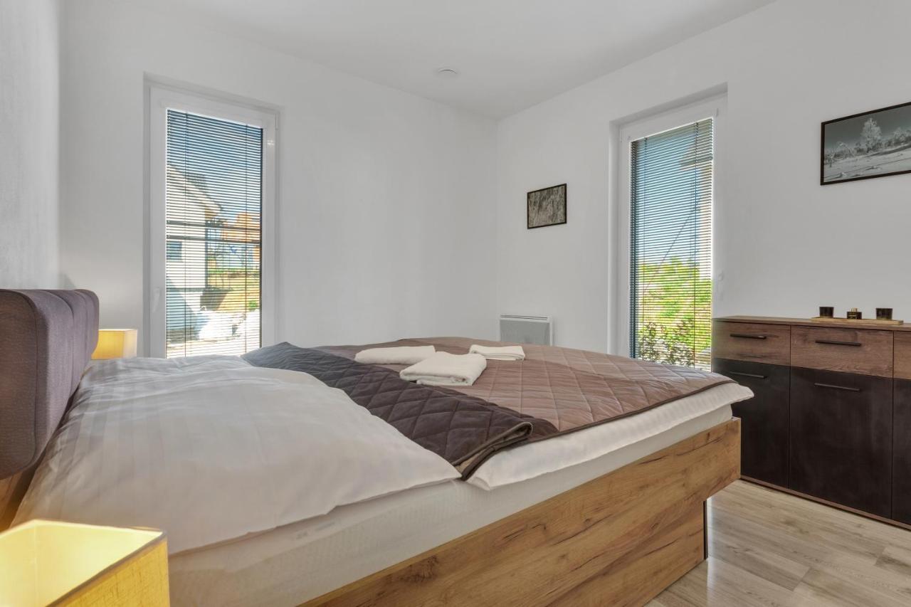 Family Apartments Klinovec Loučná pod Klínovcem Kültér fotó