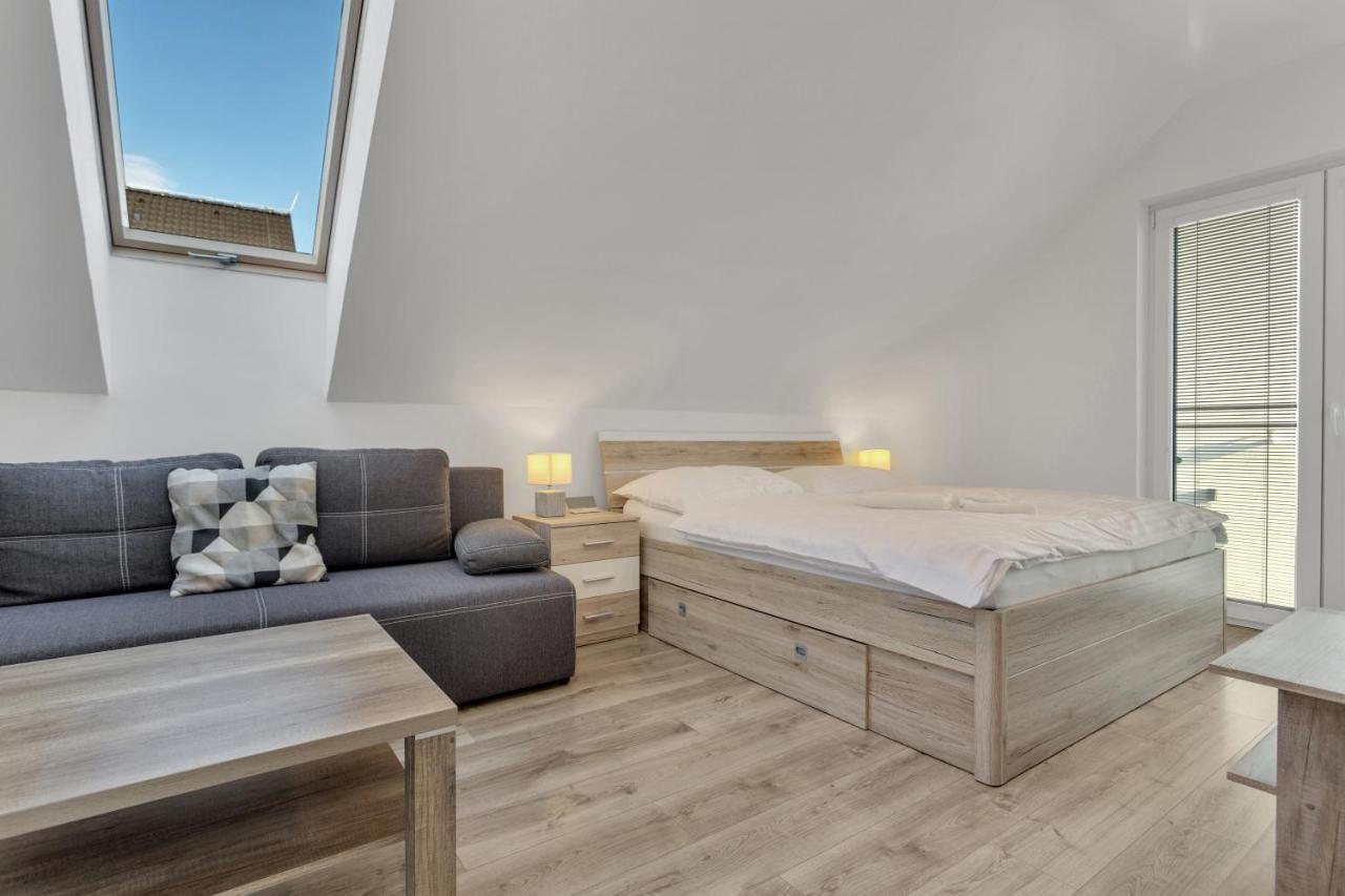 Family Apartments Klinovec Loučná pod Klínovcem Kültér fotó